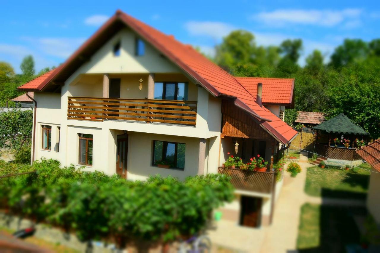Casa Smeilor Horezu Εξωτερικό φωτογραφία
